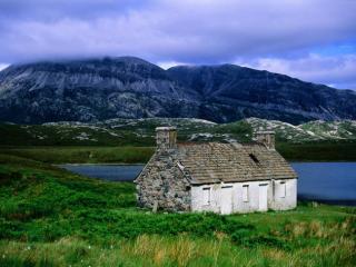 Obrazek: An Abandoned Croft, Loch Stack, Sutherland, The Highlands, Scotland