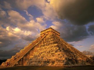 Obrazek: Ancient Mayan Ruins, Chichen Itza, Mexico