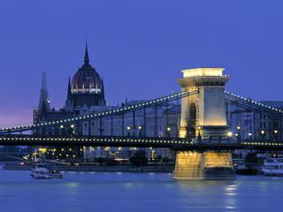 Obrazek: Chain Bridge, Budapest, Hungary