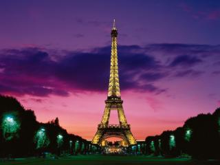 Obrazek: Eiffel Tower at Night, Paris, France