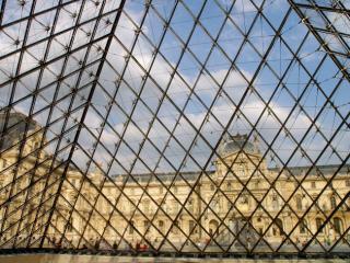 Obrazek: Louvre Museum, Paris, France