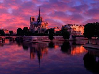 Obrazek: Notre Dame at Sunrise, Paris, France