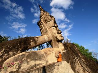 Obrazek: Reclining Buddha, Laos