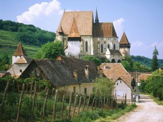 Obrazek: Saxon Fortified Church of Biertan, Near Sighisoara, Transylvania, Romania
