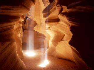 Obrazek: Shafts of Light, Arizona