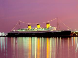 Obrazek: Queen Mary Reflections, Long Beach, California