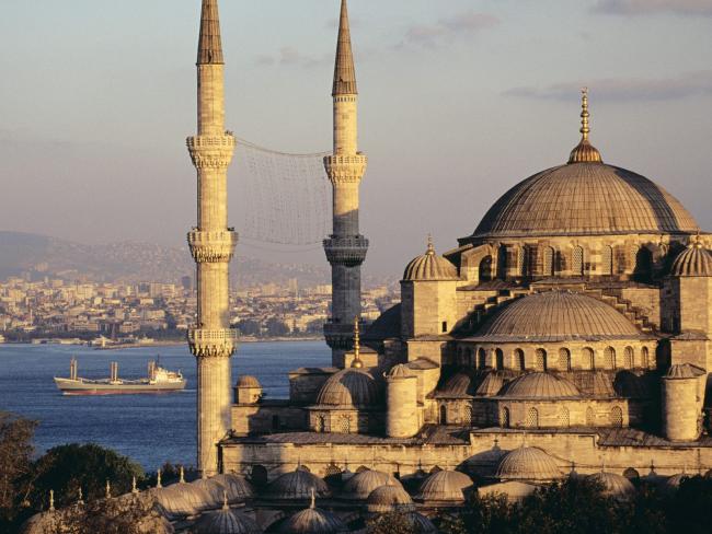 Blue Mosque and the Bosphorus, Istanbul, Turkey