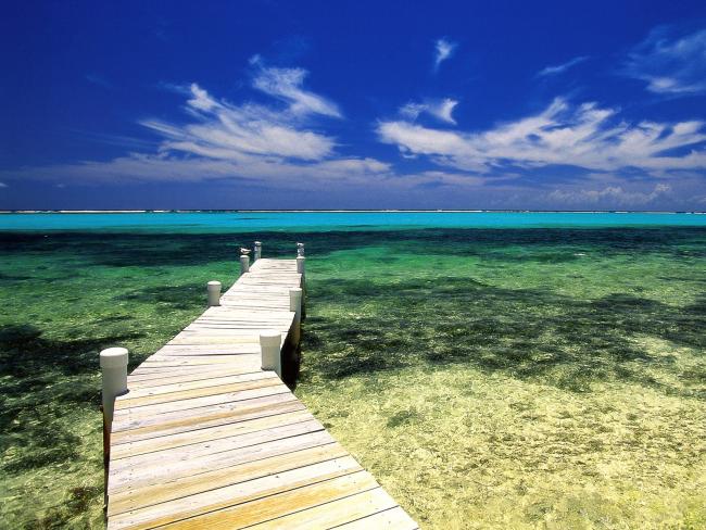 Paradise Pier, Grand Cayman