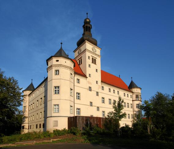 Zamek, pałac, rezydencja