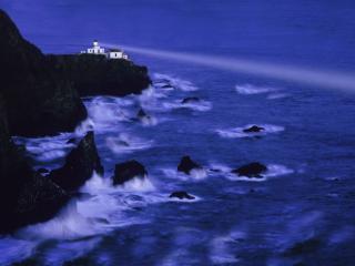 Obrazek: Majestic Beacon of Light, Point Bonita Lighthouse, Marin County, California