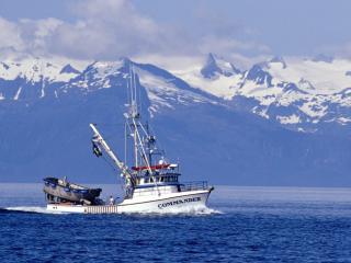 Obrazek: Purse Seiner on Chatham Strait, Alaska