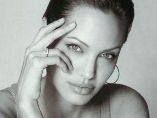 Obrazek: Angelina Jolie