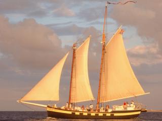 Obrazek: Sailing Near Amelia Island, Florida